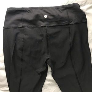 Lululemon skinny groove pant